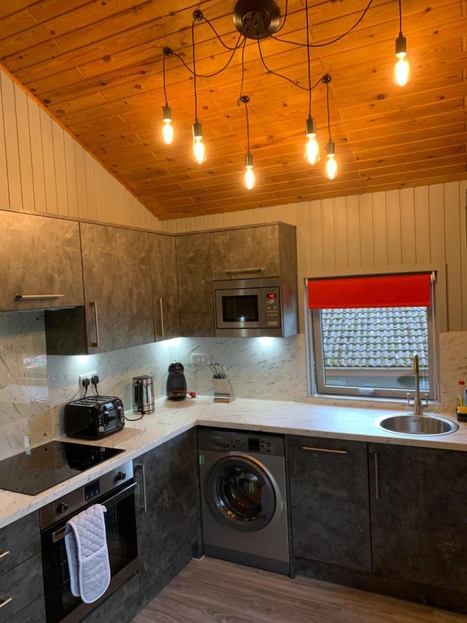 Milton Bay Luxury Lodge Wrapped In Exceptional Scenery Morenish Eksteriør billede