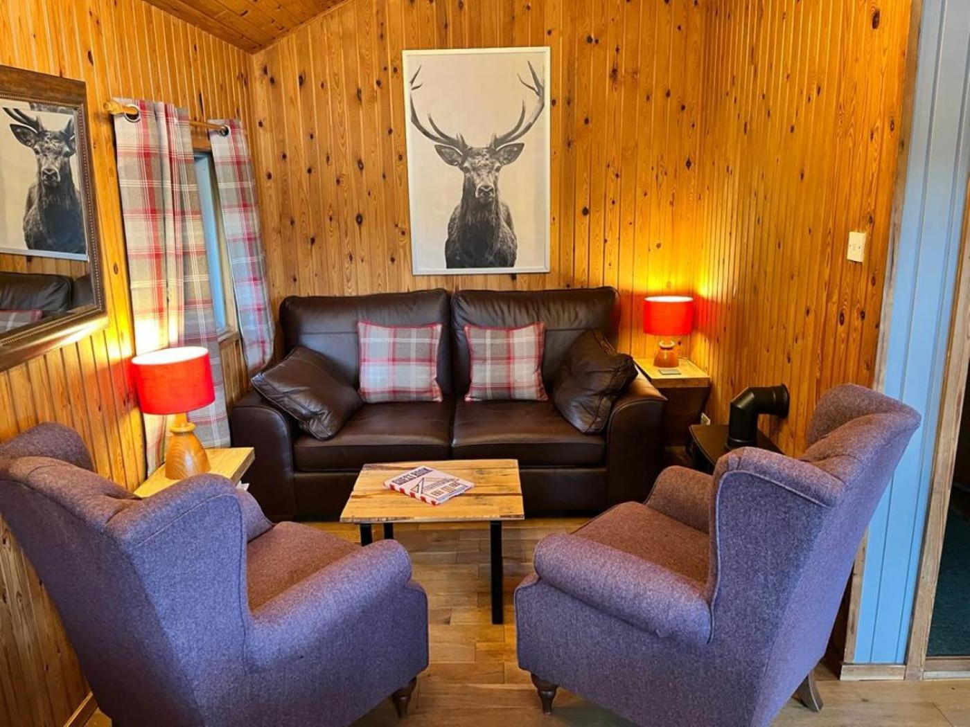 Milton Bay Luxury Lodge Wrapped In Exceptional Scenery Morenish Eksteriør billede